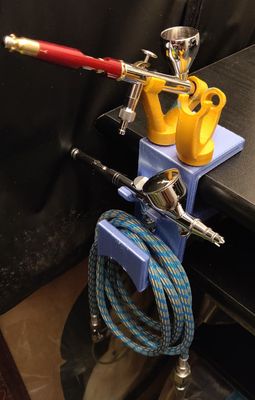 Preview do modelo 3D Airbrush Table Clamp